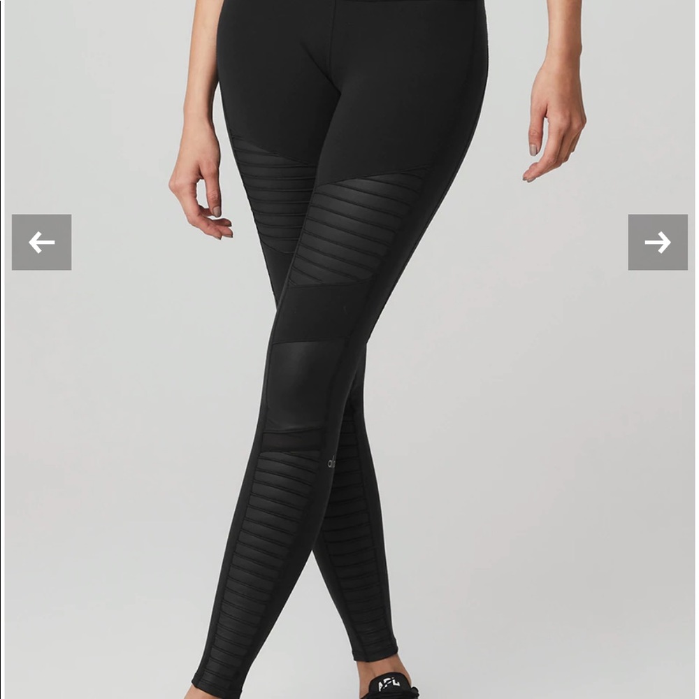 Alo Moto leggings